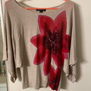 International Concepts, P/S, tan with red/pink flower design